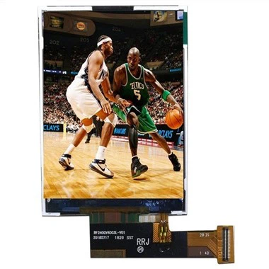 2,4 hüvelykes LCD kijelző